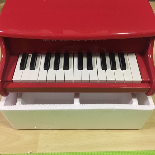 classic toys piano