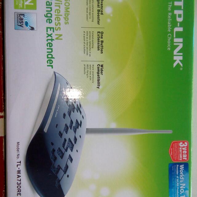 Wireless range Extender (Category: Networking) located in Singapore. Submitted by rooneymmmm (Listing ID 68203067, Image 1). Description: .