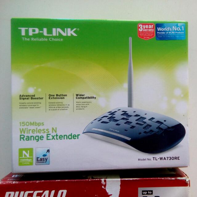 Wireless range Extender (Category: Networking) located in Singapore. Submitted by rooneymmmm (Listing ID 68203067, Image 3). Description: .