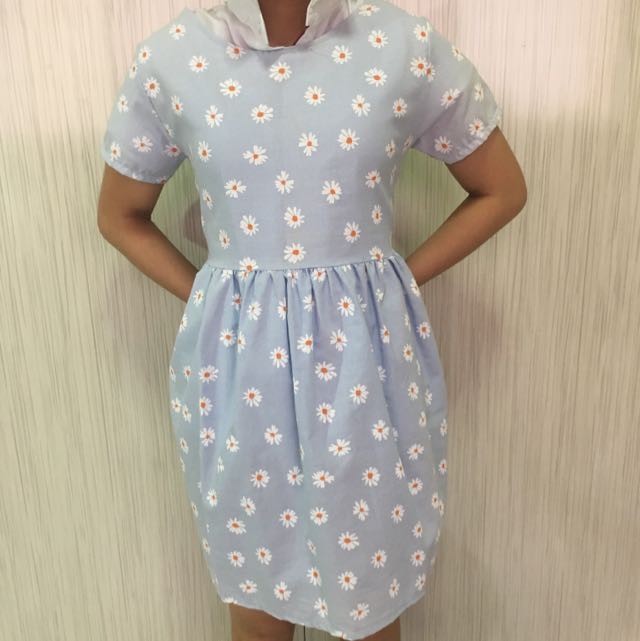 Blue daisy dress Clearance