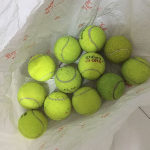 Tennis ball set of 12 Clearance