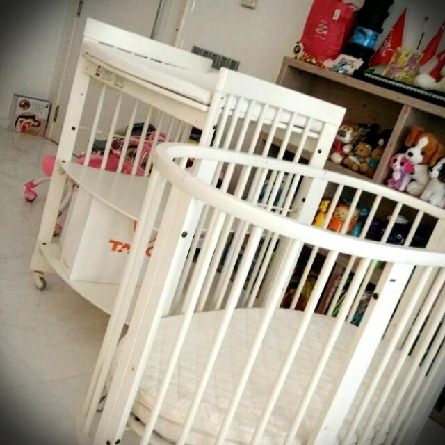 stokke sleepi changing table