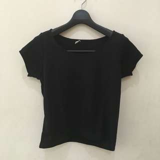 Pattern Embossed Tshirt Black