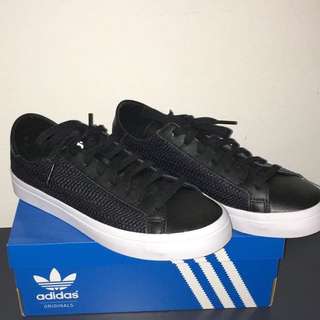Adidas CourtVantage Core Black/White