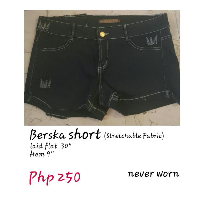 Lingerie & Buttom (Category: Bikinis & Swimsuits) located in Quezon City. Submitted by simplespring (Listing ID 68447210, Image 3). Description: .