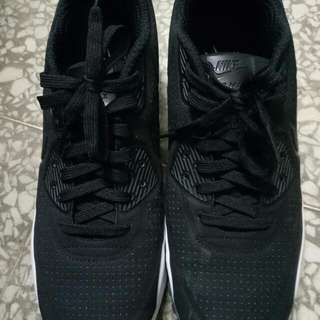 Nike Air Max 90 殺人鯨配色