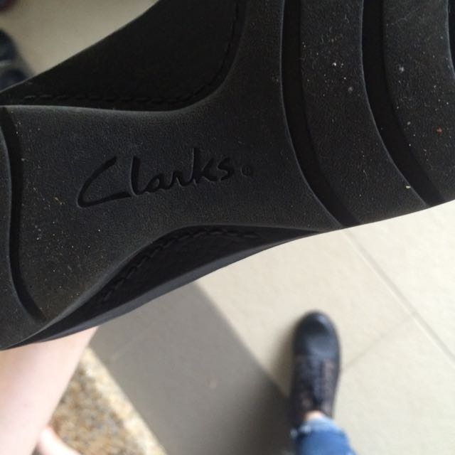 Clarks nikki shop north