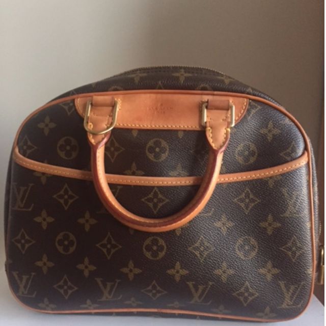Louis vuitton trouville store