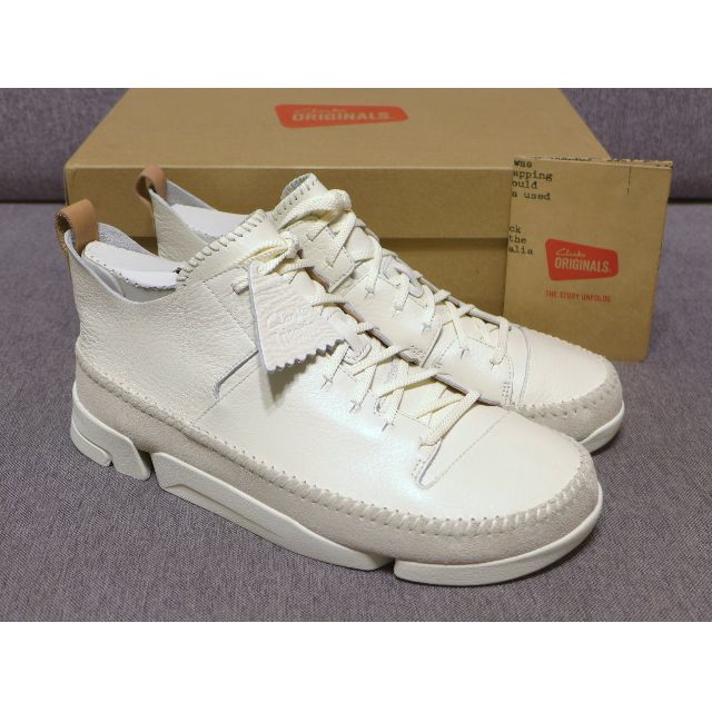 clarks trigenic flex white
