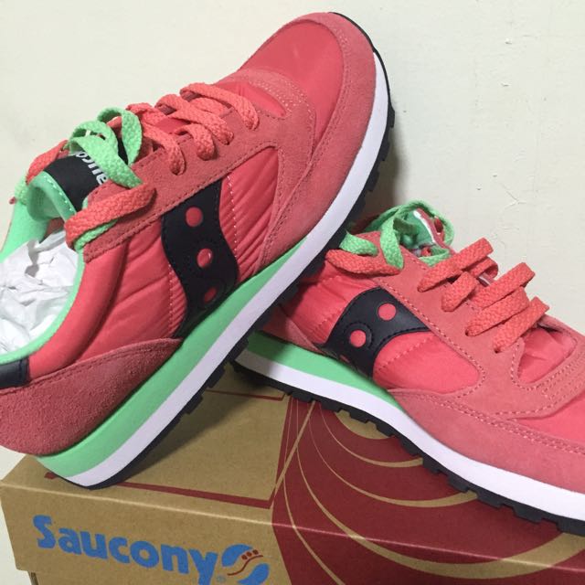 saucony shoes womens price