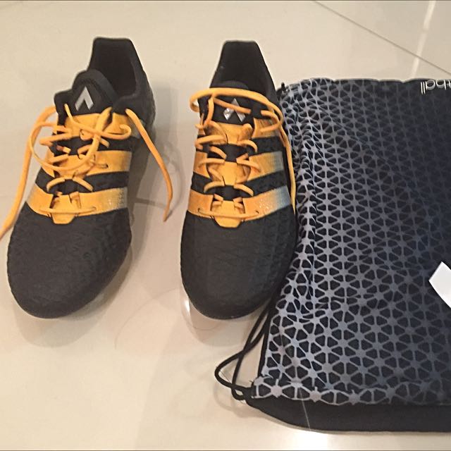 adidas boots mens