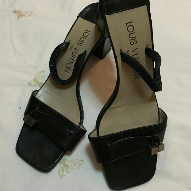 Authentic Louis Vuitton Classic Heels 