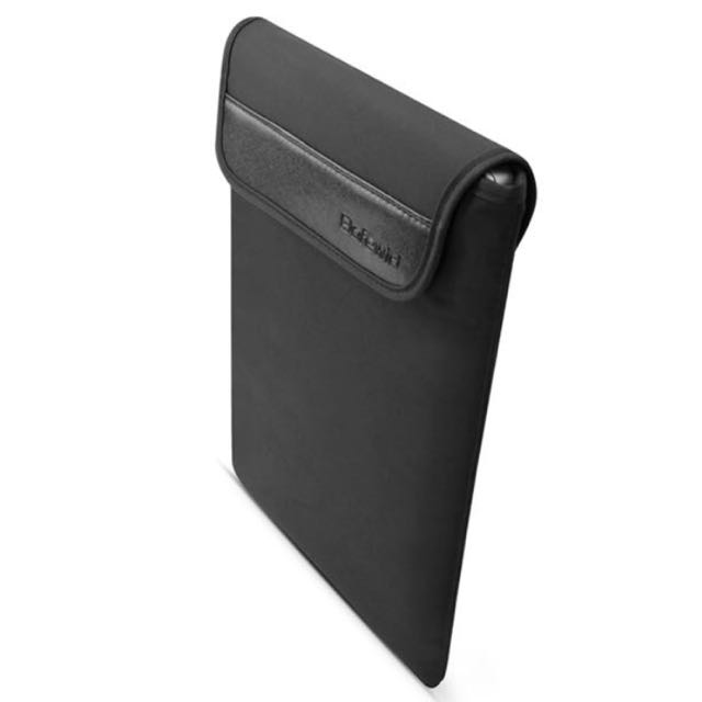 15" LAPTOP SLEEVE; VELCRO (PENDING), Computers & Tech, Parts