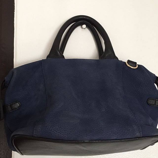 See by Chloe Bag (Category: Luxury Bags & Wallets) located in Mandaluyong City. Submitted by shoppers780 (Listing ID 68900848, Image 2). Description: See by Chloe hand bag Nubuck leather No inclusion Guaranteed authentic Meet up for sure and serious buyers only Please don't make an offer if you're not going to get it.