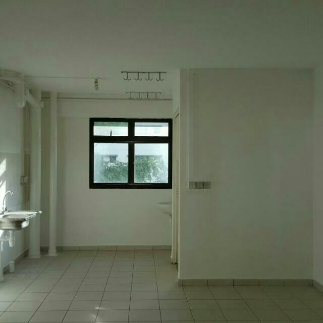 (Category: ) located in . Submitted by frll000 (Listing ID 68922269, Image 1). Description: .