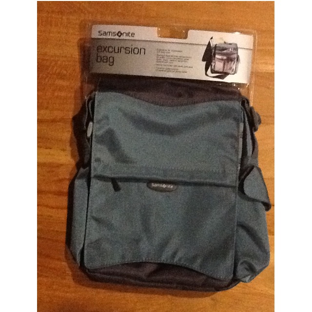 samsonite excursion bag