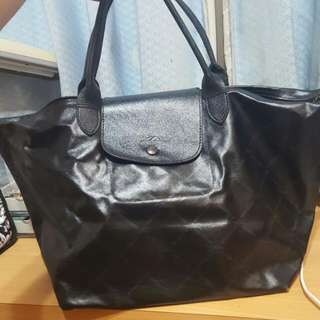 Longchamp黑色手提包