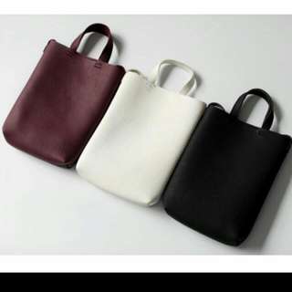 (Category: ) located in . Submitted by sjl74 (Listing ID 68973180, Image 1). Description: .