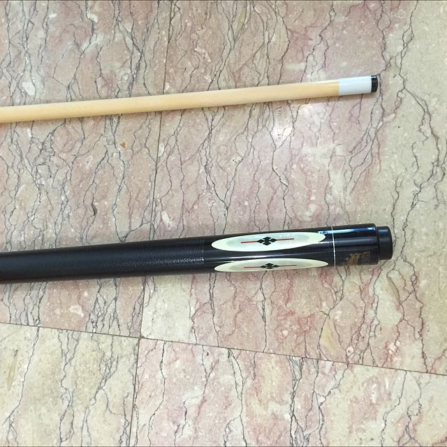 Pool Cue, Sports Equipment, Sports & Games, Billiards & Bowling on ...