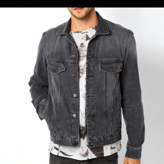 Uniqlo Black Denim Jacket L Men S Fashion Clothes On Carousell