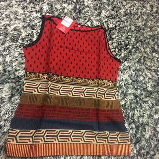 BNWT Cotton Printed Top Size S