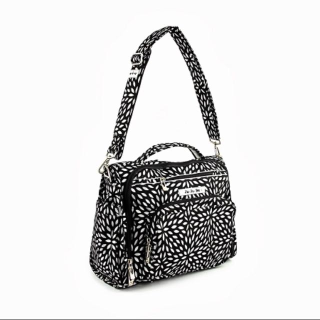 Brand New Jujube BFF Platinum Petals Diaper Bag