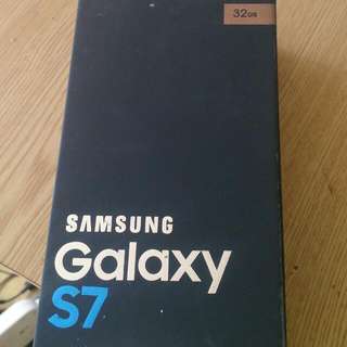 SAMSUNG Galaxy S7