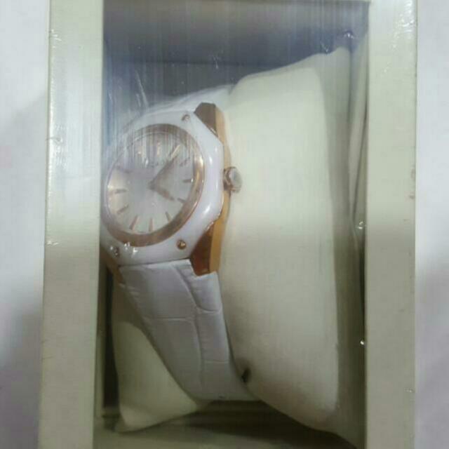 Escada on sale naomi watch