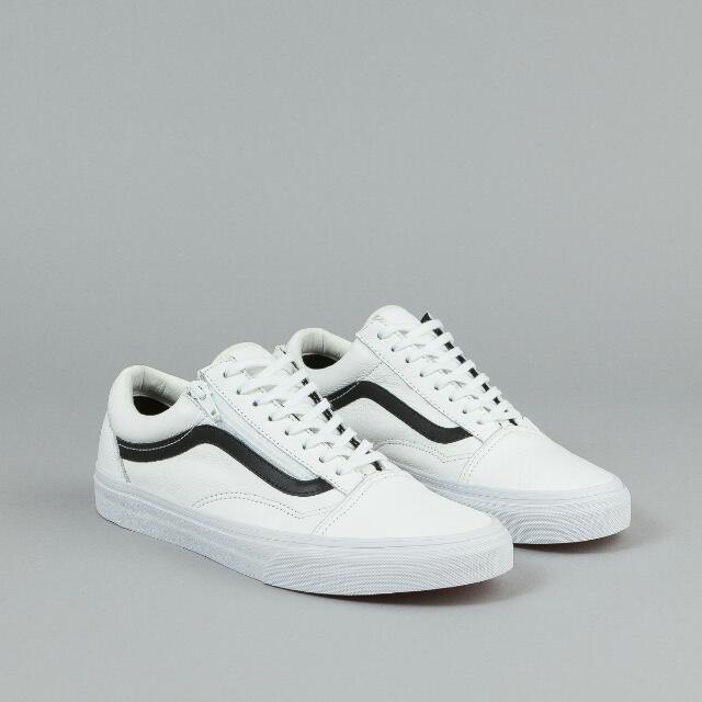 vans white trainers mens