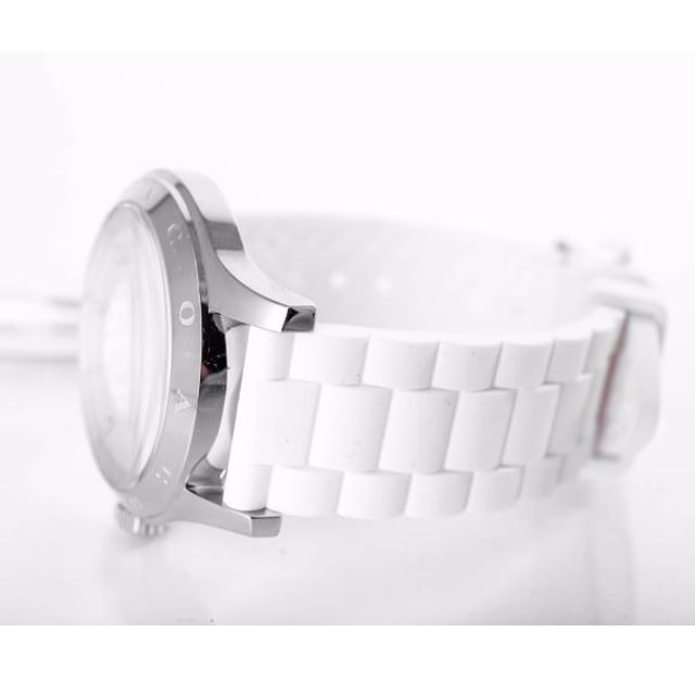 Coach Maddy Stainless Steel 40mm Rubber Strap Watch W6033 (White)ap on