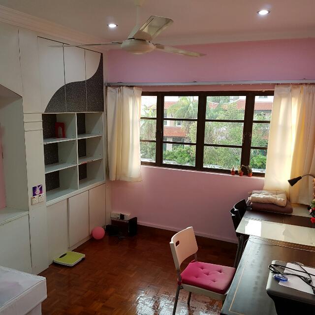 Fully Furnished / Aircon Room / Free Wifi for rent On Level 3 Of A