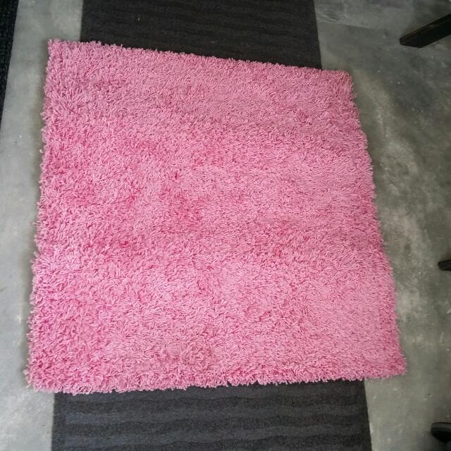 Ikea Rug(square), Furniture & Home Living, Kitchenware & Tableware