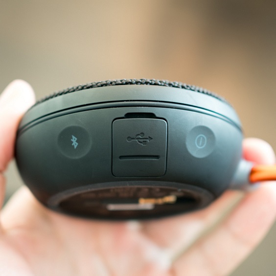 Discontinued JBL Clip 2 Bluetooth IP X7 Waterproof Speaker with Microphone