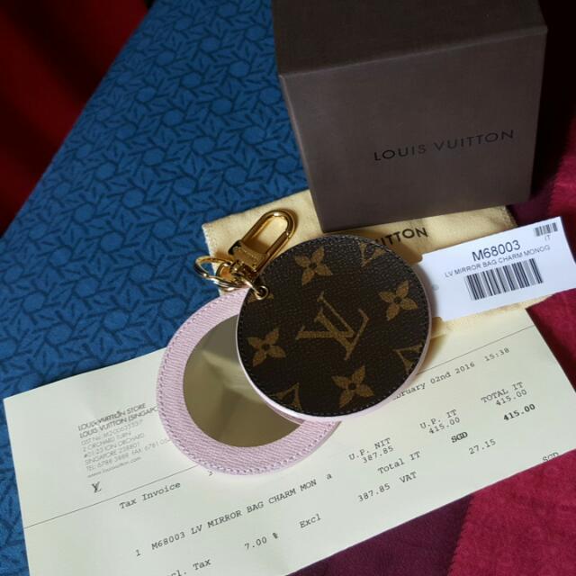 Louis Vuitton LV Iconic Heart Bag Charm