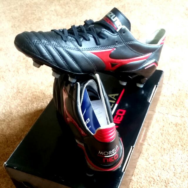 mizuno morelia neo black red