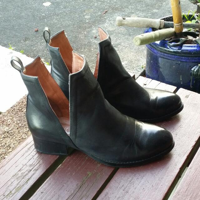 Jeffrey campbell ibiza boots shop