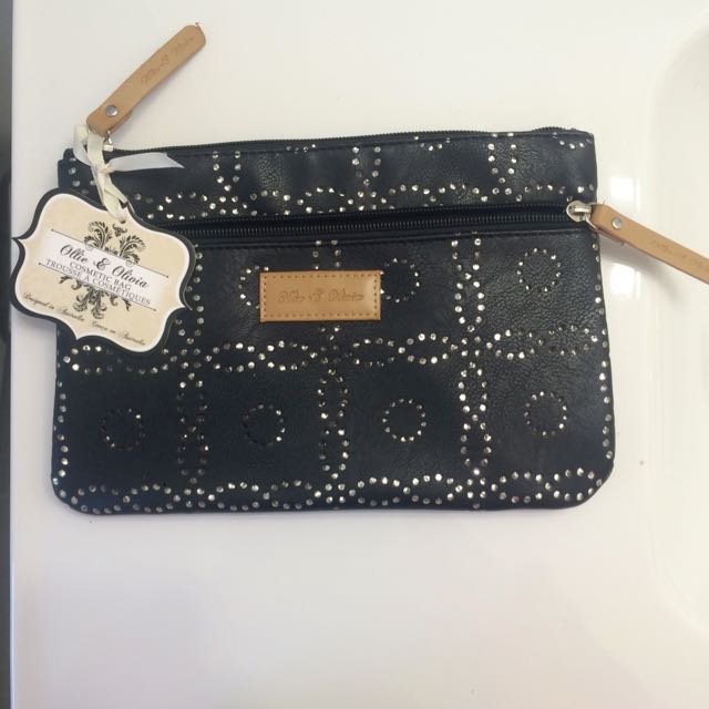 Ollie And Olivia Cosmetics Bag Women S Fashion Bags Wallets On