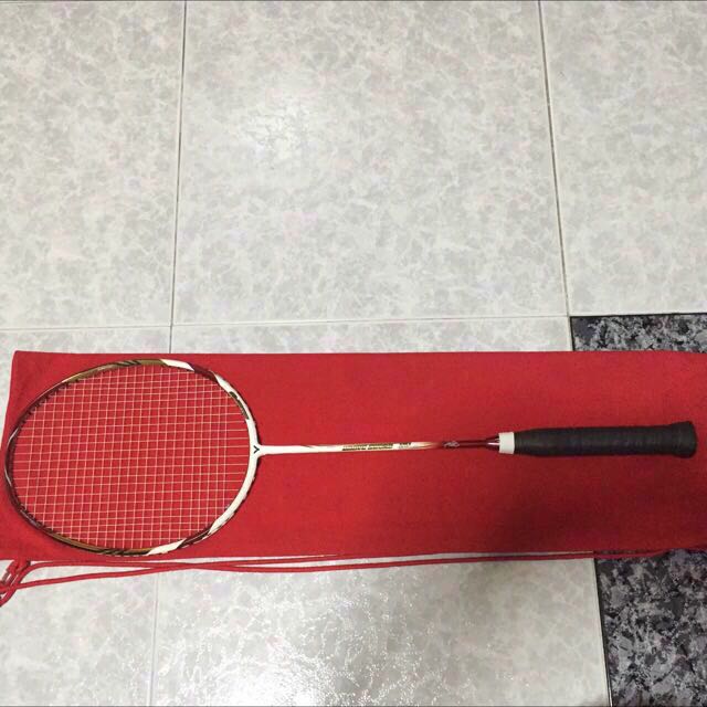 Victor BraveSword Lee Yong Dae, Sports Equipment, Sports & Games ...