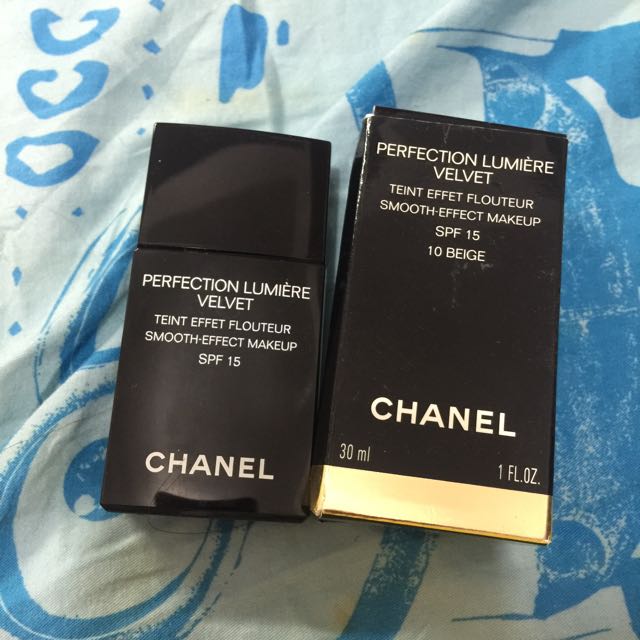 Chanel perfection lumiere velvet 10 beige top