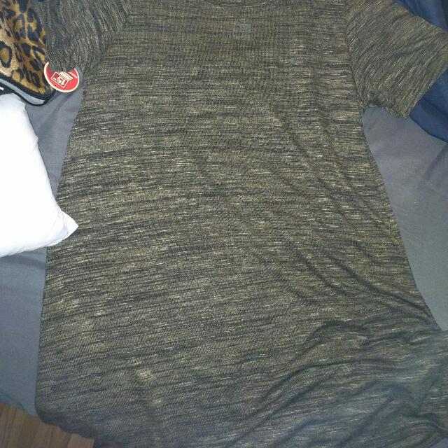 Cold Shoulder Dress From Urban Planet. New With Tags. Size L. Olive Green. (Category: Clothes) located in Toronto. Submitted by gabs_j (Listing ID 69847098, Image 2). Description: .