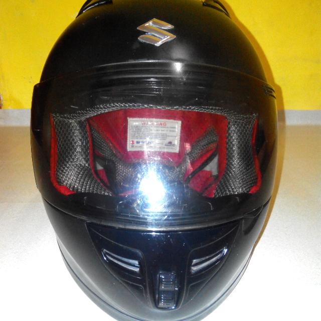 Helm suzuki 2025 full face