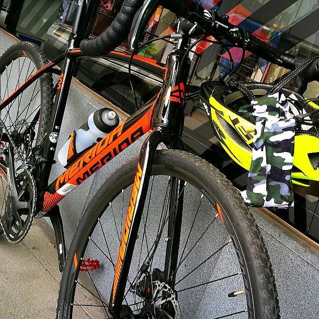 Merida 300 deals cyclocross 2016