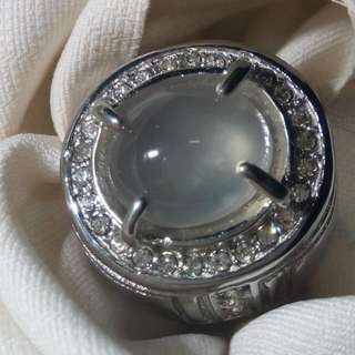COLORLESS CHALCEDONY