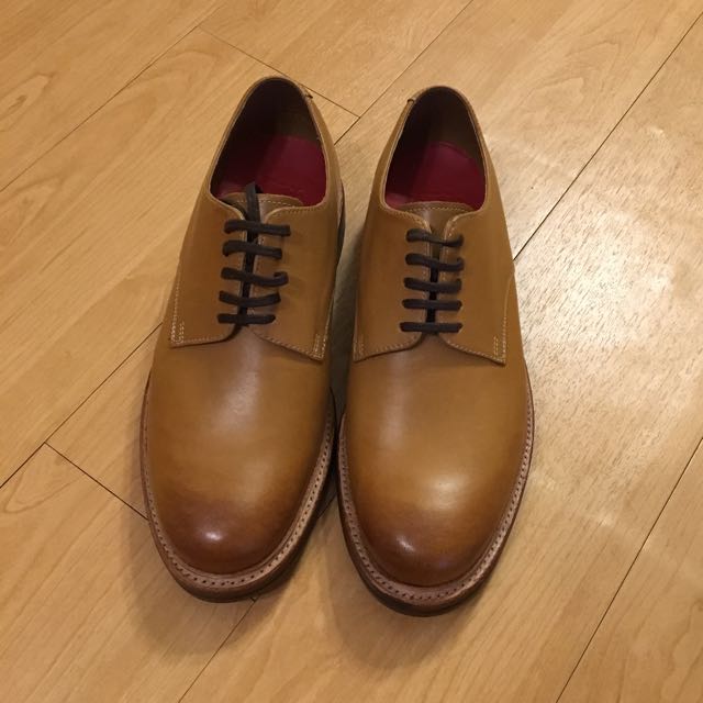 Grenson Curt Gibson Shoes in Tan 