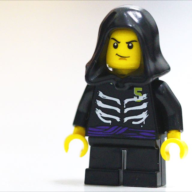 Young online garmadon minifigure