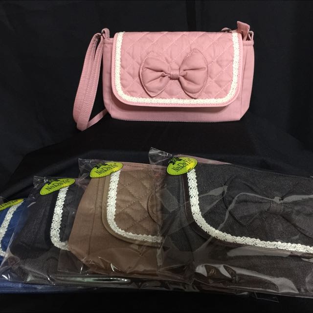 naraya denim sling bag
