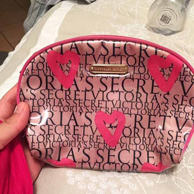 Fashion Europe Brand Female Makeup Bag Women Secret Large Cosmetic