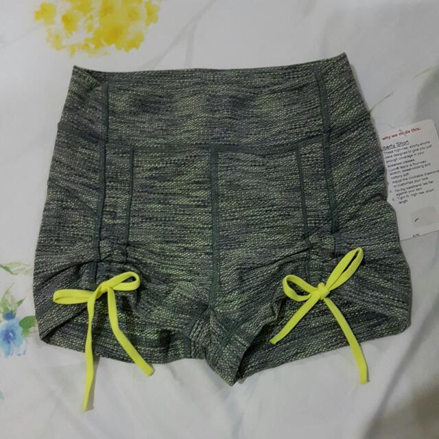Lululemon liberty shorts hot sale