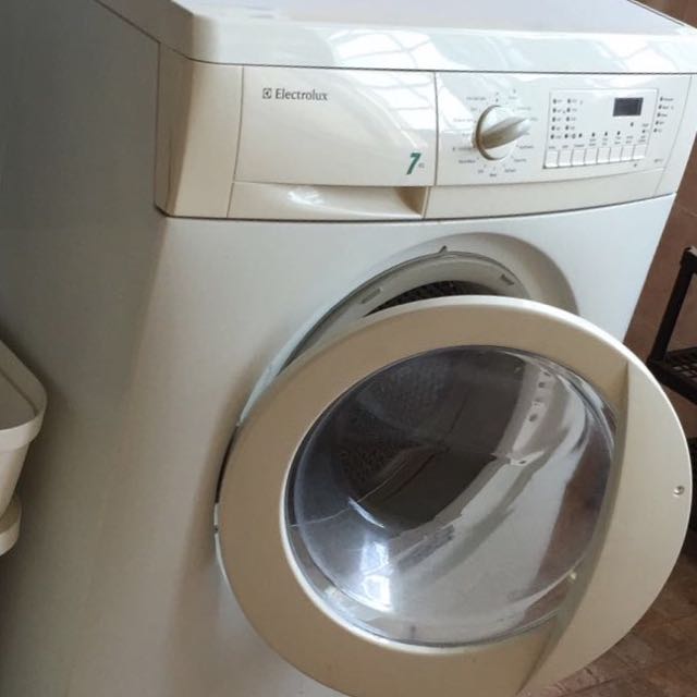 Electrolux EWF984 Washing Machine, Home Appliances on ...