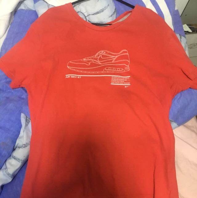 red nike air max shirt